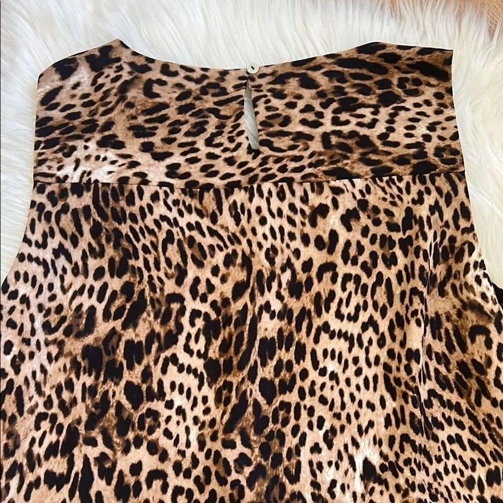 Chico’s Blouse Leopard Print Sleeveless Top Size 1 Medium or 8 - Picture 5 of 5